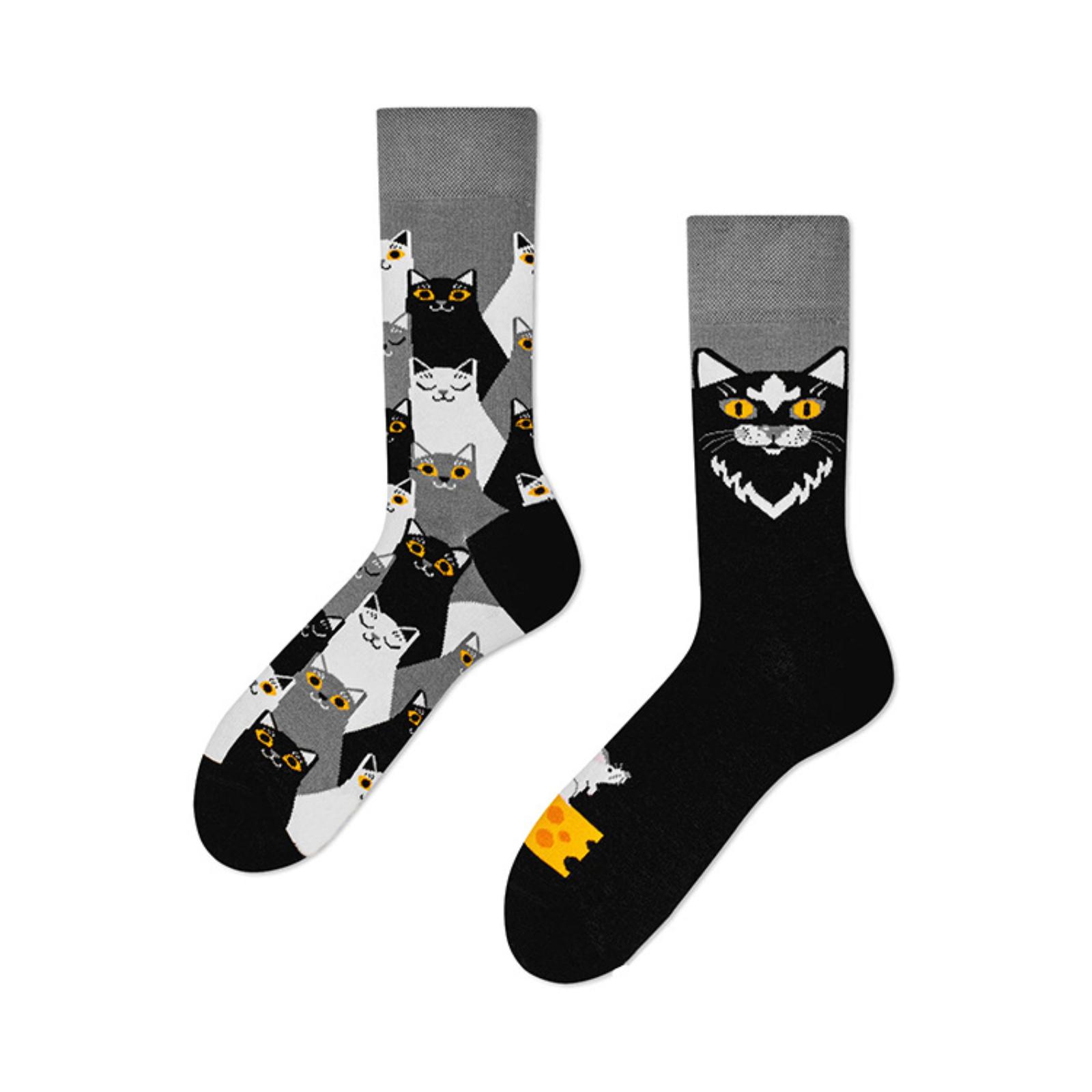 

Cartoon-themed Asymmetrical Mid-calf Socks For Winter, Warm Socks One Size