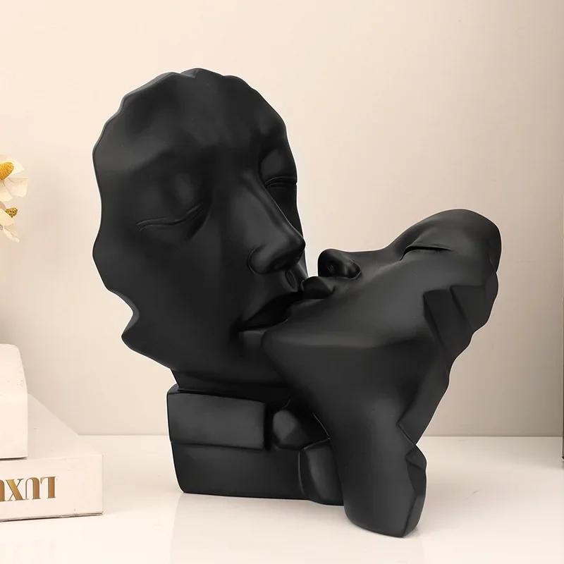 Resin Crafts Abstract Portrait Sculpture Couple Gold Head Ornament Wedding Gifts Resin Decorative Figurines Home Decoration