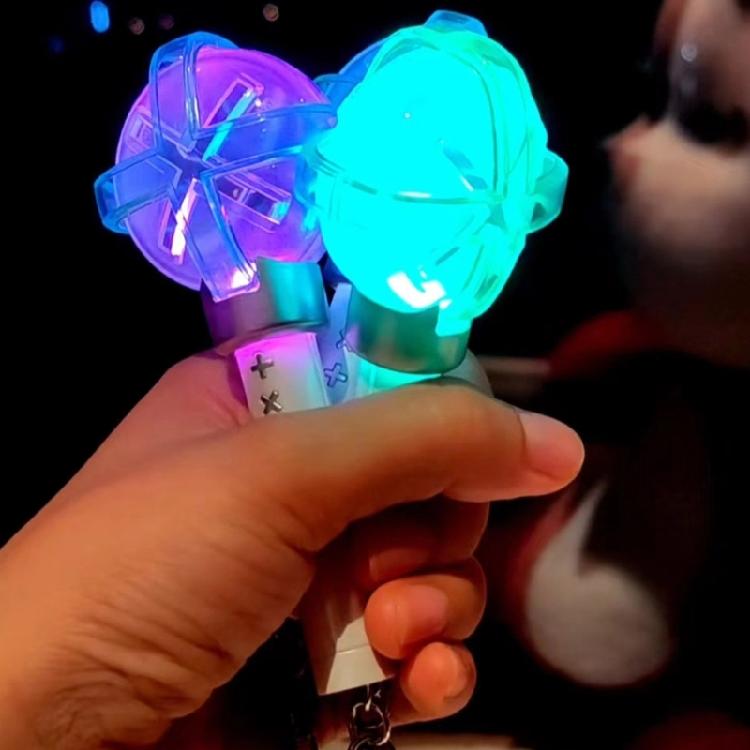 Handy LED Light Keychain For Fans And Event Goers Compact Designs With Multiple Color Options And Easy Battery Access