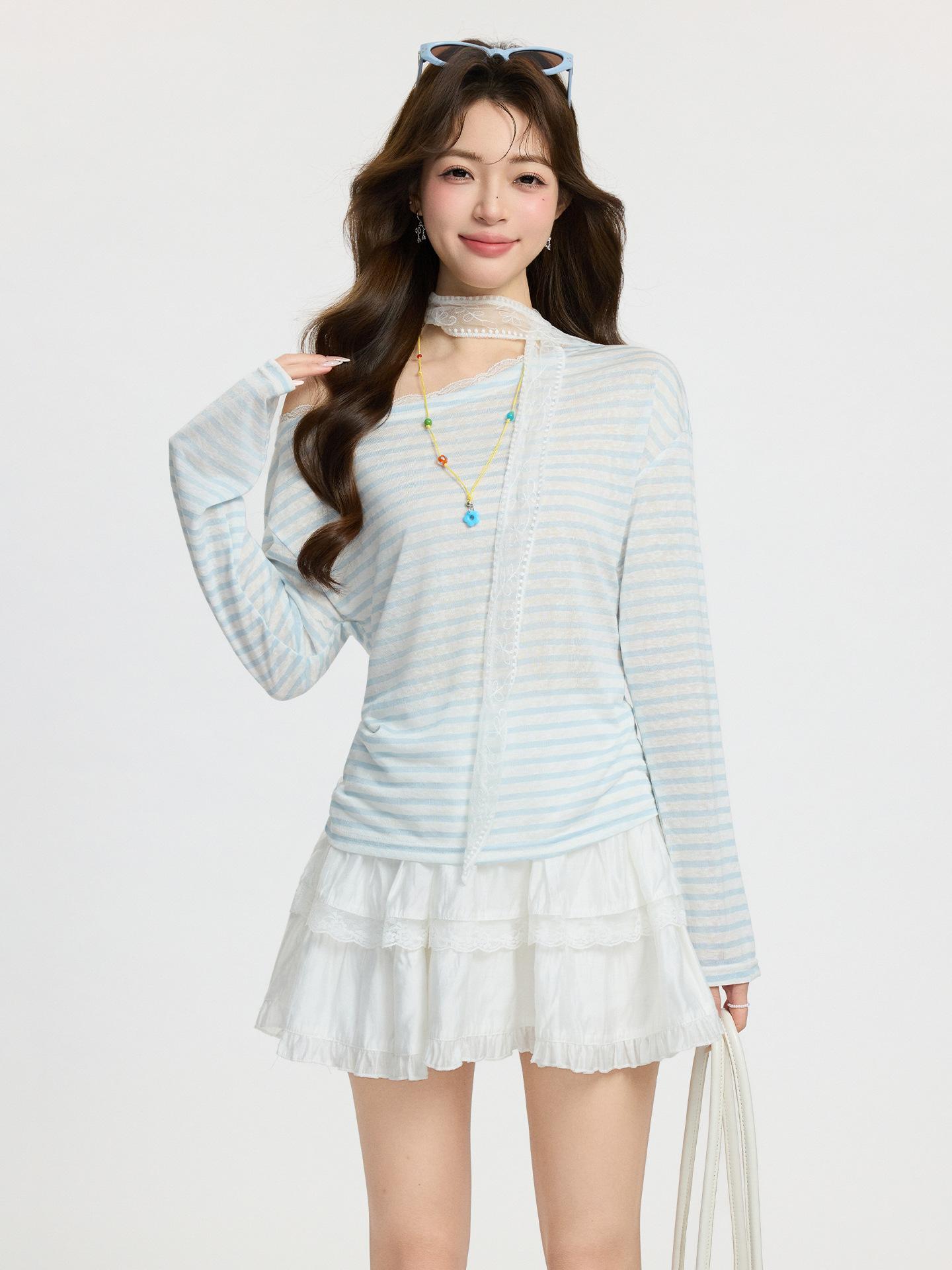 

Lazy wind striped slanted off-shoulder long-sleeved T-shirt spring new lace-edged blouse loose and thin top women S