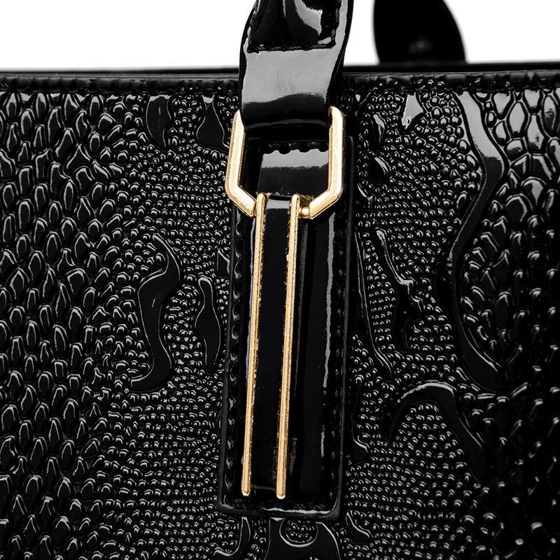 black patent tote bolsas