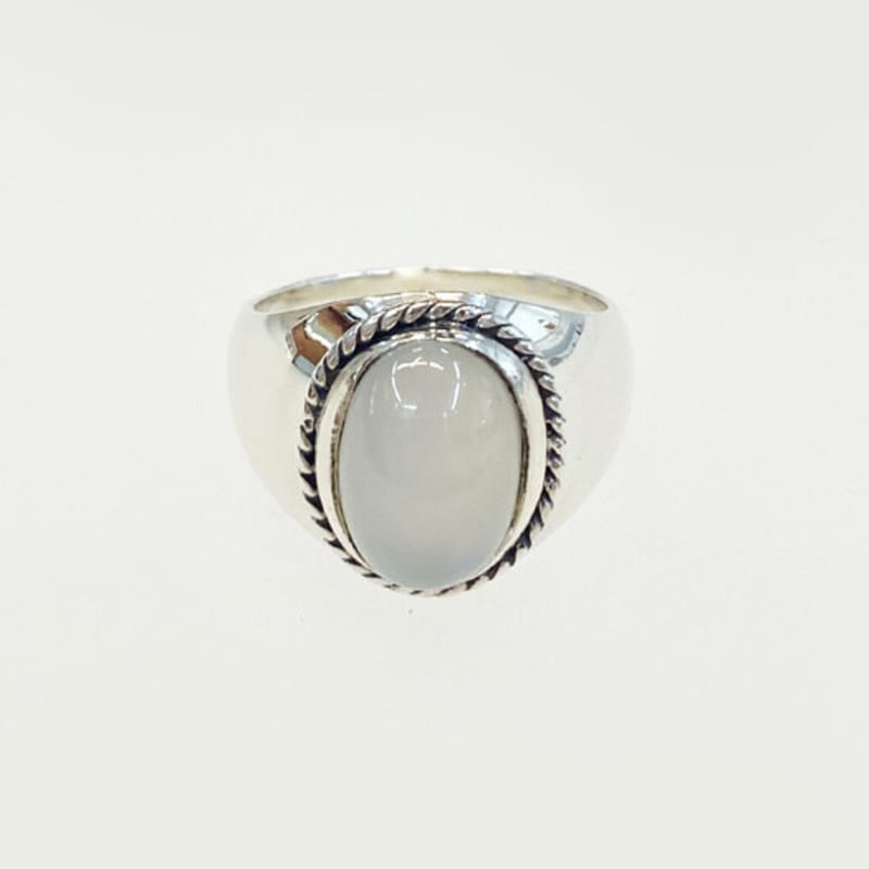 VACIA Soft Moonstone Oval Twisted Gomaru Ring