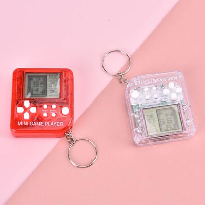 Console de videogame retrô portátil com chaveiro embutido 26 jogos clássicos