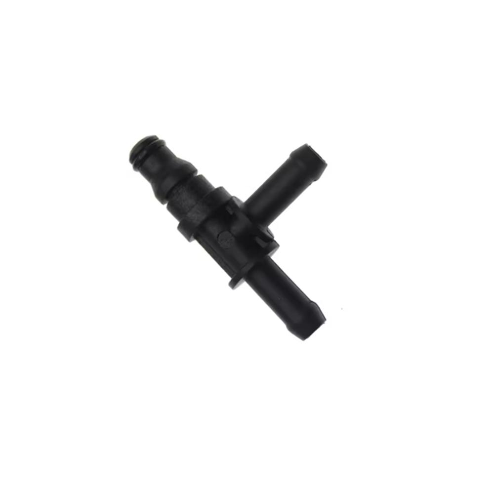 A2125013925 Engine Radiator Coolant Hose Water Pipe Connector For Mercedes Benz