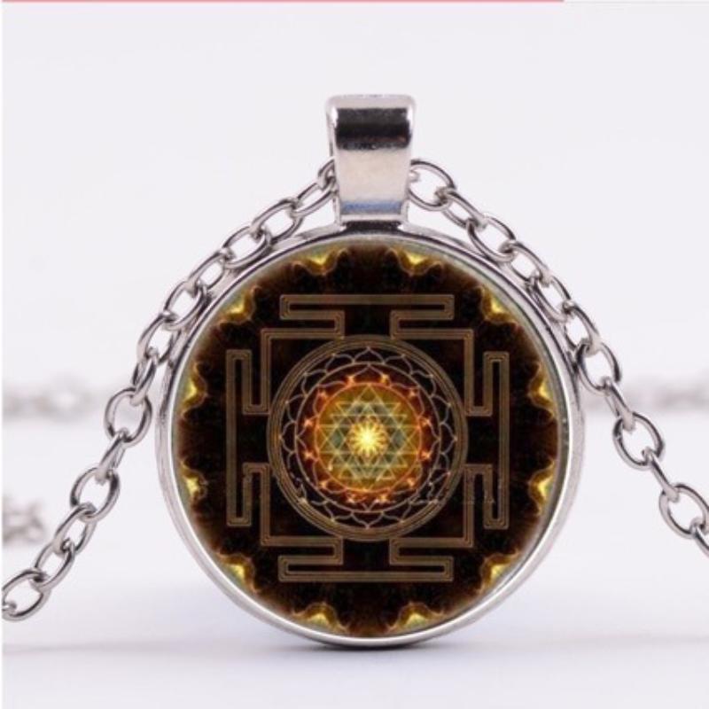 Pendant Sacred Sri Lankan Yantra Time Vintage Necklace