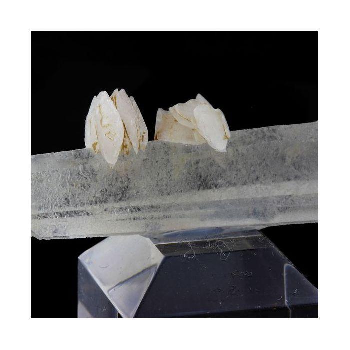 Pierres et Minéraux. Calcite + Quartz. 106.0 ct. Chifeng, Inner Mongolia, Chine.