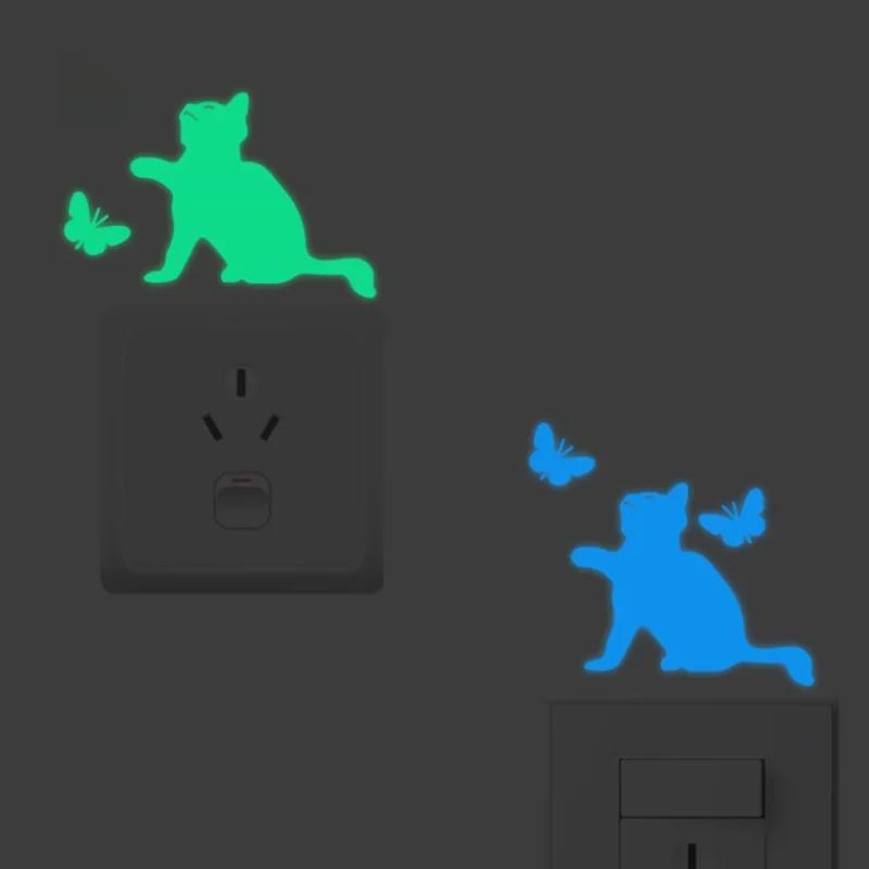 Luminous Five-Pointed Star Wall Stickers for Bedroom and Living Room, Creative Fluorescent Switch Animal Decals.