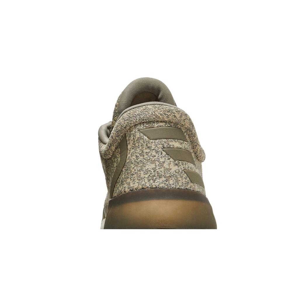 adidas Durcir Vol. 1 'Suivre la cargaison' (Unisexe) Trace Cargo / Kaki Lin / Blanc Course Chaussures de Basketball BW0550