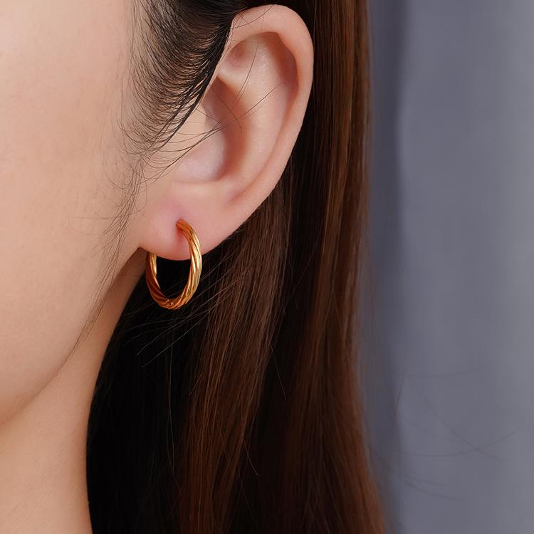 18K Gold Plated Twisted Stainless Steel Hoop Earrings - European & American Fashion Trend