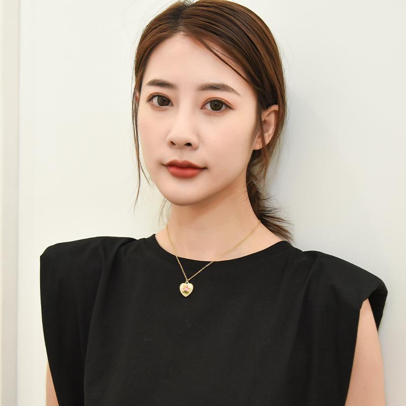 Minimalist Natural Ceramic Peach Heart Necklace - Playful and Gentle Temperament Pendant.