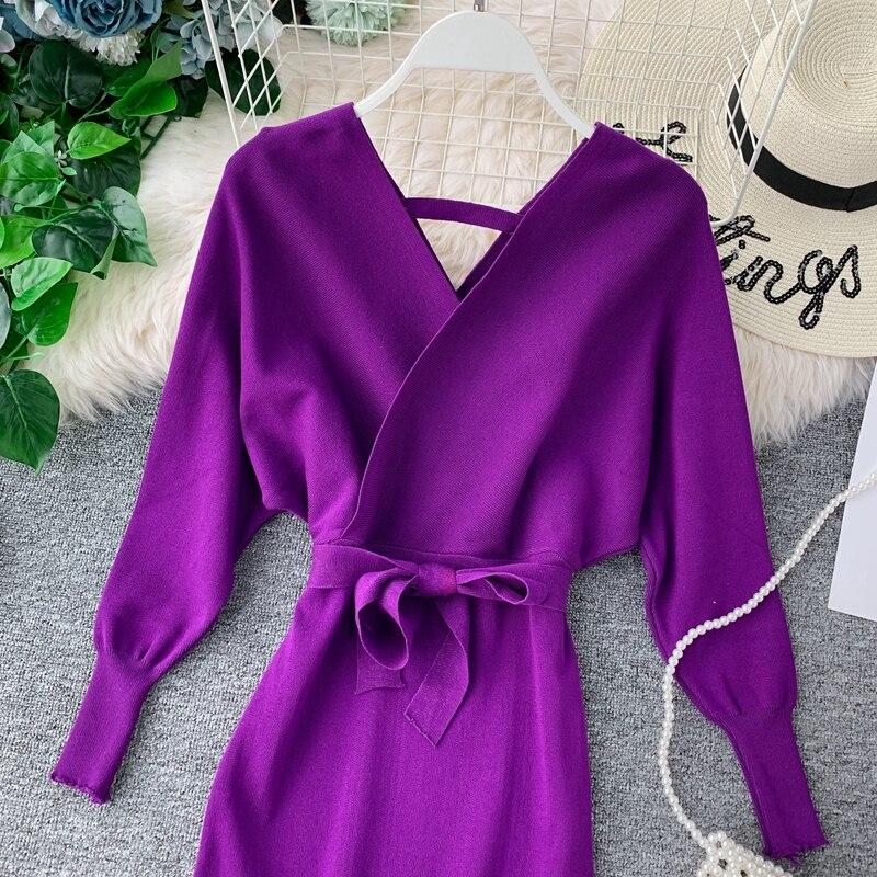 Autumn and Winter New Korean Version of Retro Slimming Knit Buttock Dress