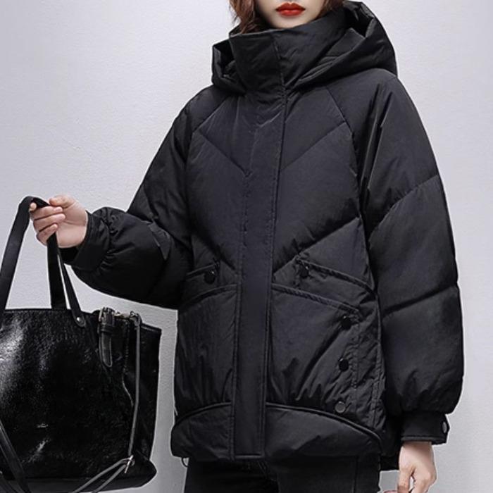 Popular Women's Winter Cotton Coat, Thickened and Warm, Short Style, Attractive and Fashionable
