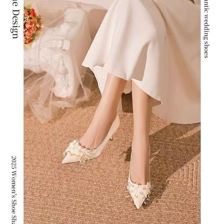 Leisure Classic Pumps for Women Wedding Slip on Thin High Heels Pointed Toe Women Shoes Flower Crystal Bling Summer Sandals