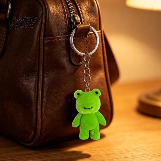 Hanging Frog Keychain Flocked Resin for Backpacks, 3D Plush Decorative Key Animal Ring, Ornament Bag Charm, Gift Lovers Backpacks