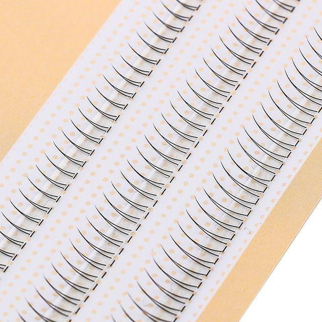 Lashie - Натуральные пучковые накладные ресницы Black - One Size