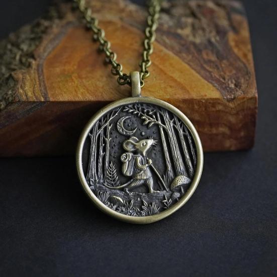 Collana con Pendente Luna Foresta Animale Viaggiatore nella Foresta Pendente Collana Stile Retrò Gioiello Regalo per Amanti della Natura