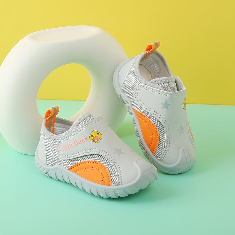 

Boys non-slip and wear-resistant fly-woven shoes Girls soft-soled breathable one-pedal baby shoes 21 inner length 14cm