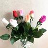 Künstliche Rosenknospen mit langem Stiel 45 cm Kunstseide Realistische Rose mit Blättern für DIY-Sträuße Hochzeitsfeier