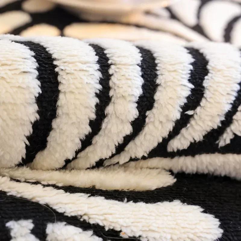 Winter Warm Plush Sofa Mat Towel Non-slip Luxury Couch Cover for Living Room Thicken Jacquard Sofa Protector Home Decoration