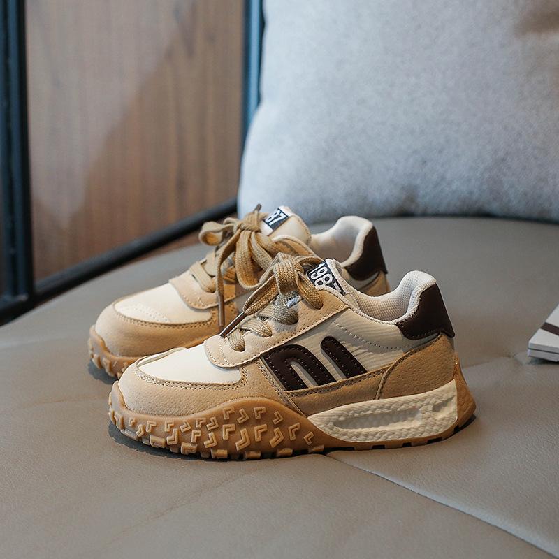 

Кроссовки для девочек Повседневная обувь для мальчиков Обувь для детей 37 коричневый