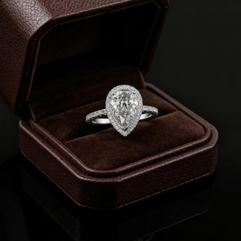 Delicate Waterdrop Geometry CopperColor Rings for Women Fashion Metal Inlaid White Stones Ring Jewelry