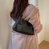 Woven Texture Shoulder Bag with Braided Handle Elegant Design for Daily and Casual Wear