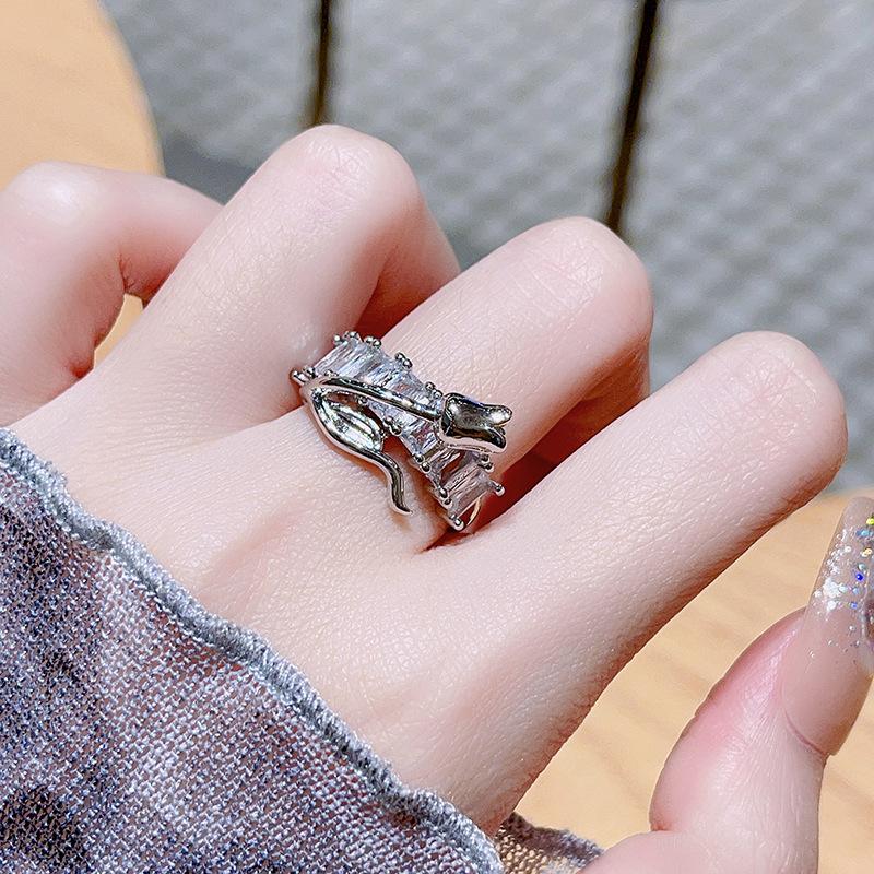 Light Luxury High-End Feeling Full Of Diamonds Zir*****Pen Ring Cold Wind Personality Niche Design Feeling Ring Woman