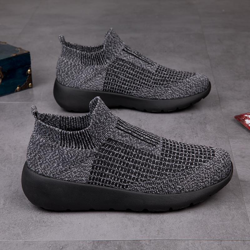 Fashion Women Flat Slip on Black Red Shoes Woman Lightweight Sneakers Casual Mesh Running Sports Men Big Size 43 Walking Anti Slip Slip