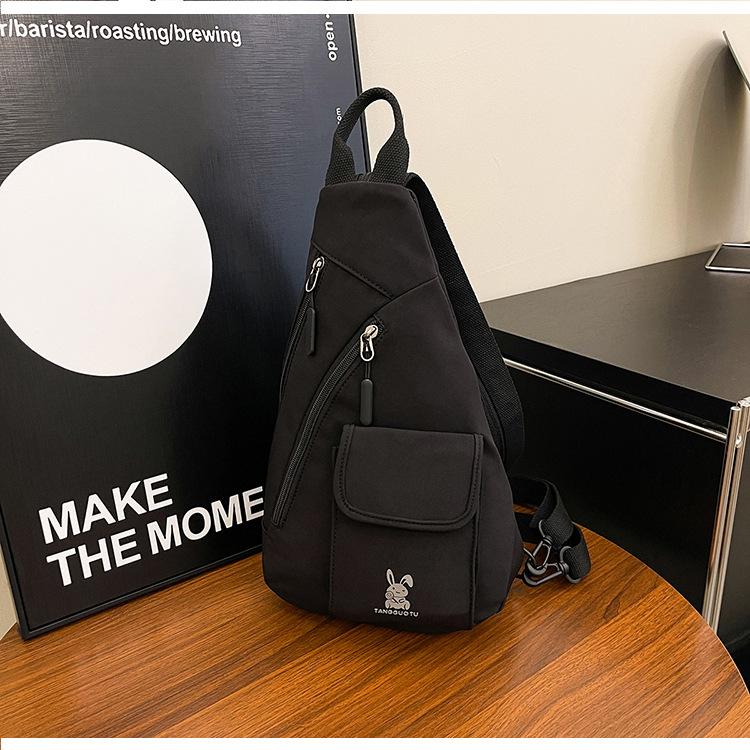 Breast Bag Women's New Fashionable and Simple One-shoulder Women's Casual Chest Large-capacity Messenger Bag Women's Breast Bag