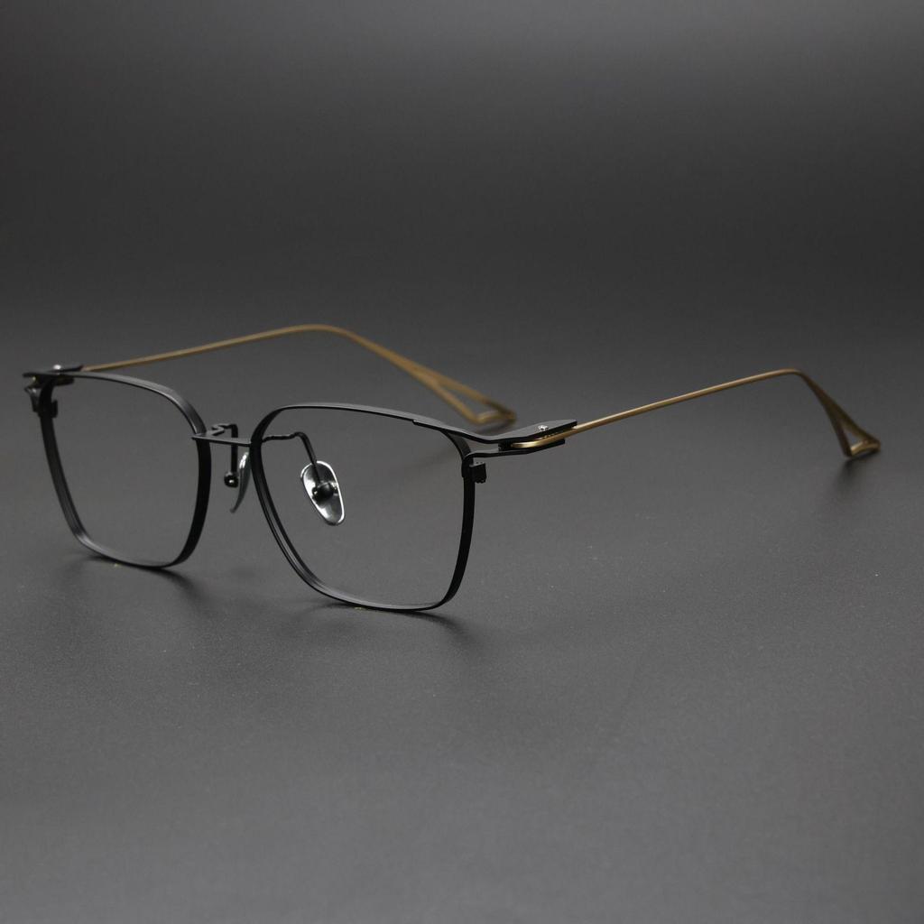 Retro Ultralight Square Pure Titanium Myopia Eyeglass Frames with Anti-Blue Light Coating