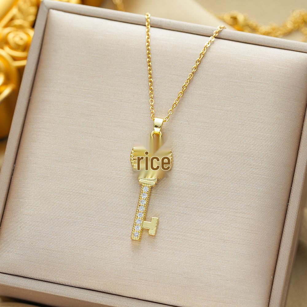 Titanium Steel Non-fading Necklace - European & American Style, Light Luxury, Versatile Korean Fashion, Perfect for Women and Girlfriend Gifts.