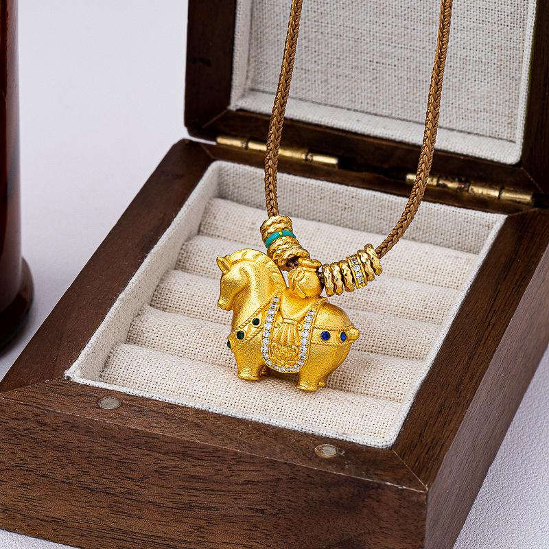 S911 enamel macaron DIY gold-plated rocking joy Trojan horse pendant necklace collarbone sweater necklace
