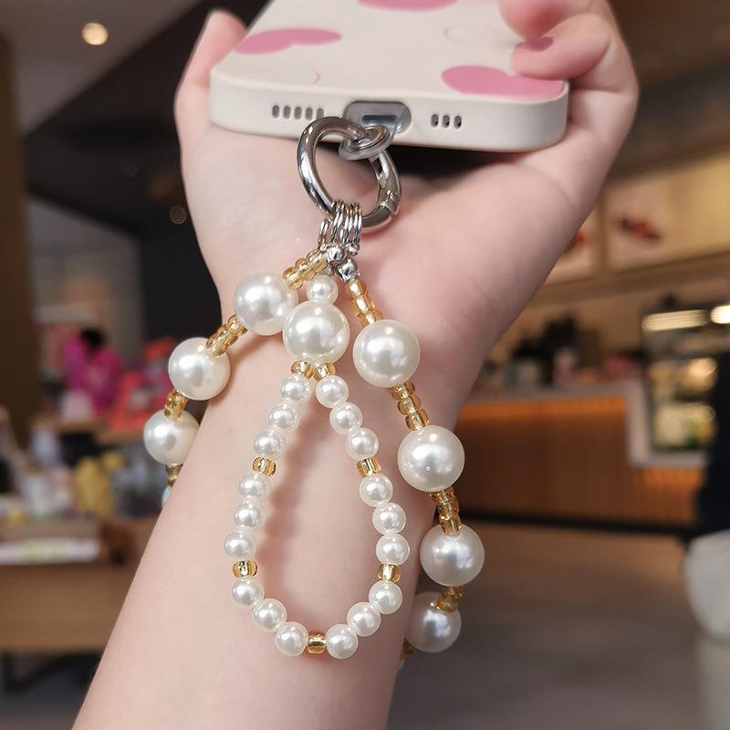 Mobile phone lanyard handmade beaded size pearl wrist chain pendant pendant women's short high-end pendant anti-loss