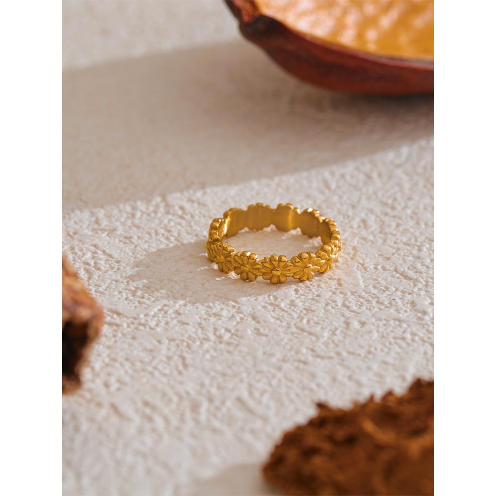 Yhpup 6789# Casting 18K Gold PVD Plated Stainless Steel Metal Flower Daily Ring for Women Trendy Waterproof Fashion Jewelry Gift