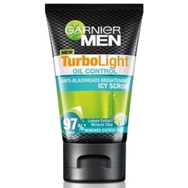 3 x 100 ml Garnier Men Turbo Light Icy Scrub Oil Control Gesichtsschaum für Männer