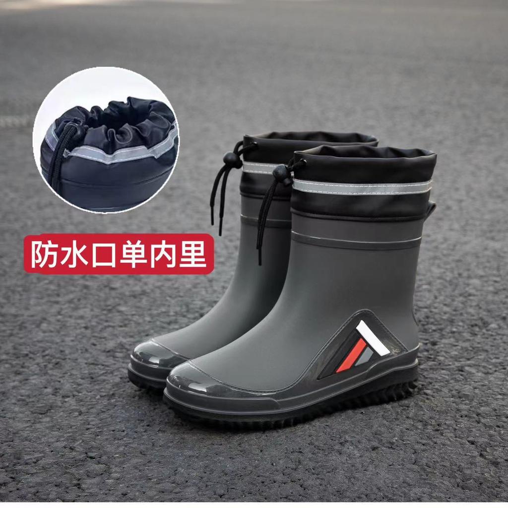 Rain shoes men's medium tube non-slip waterproof shoes new fashion outdoor closed water boots warm short tube rubber shoes men's fashion