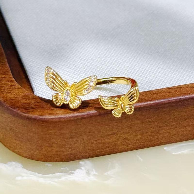 Medieval Vintage Enamel Ribbon Bow Ring Women S Niche High-End Butterfly Index Finger Ring Adjustable opening