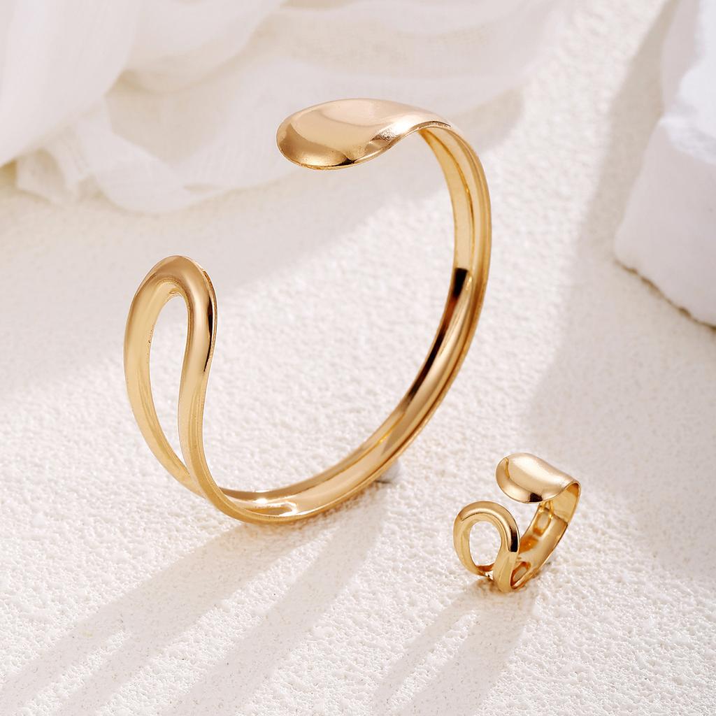 Metal Design Geometric Ladies Open Bracelet Ring Set Exaggerated Punk Temperament Jewelry