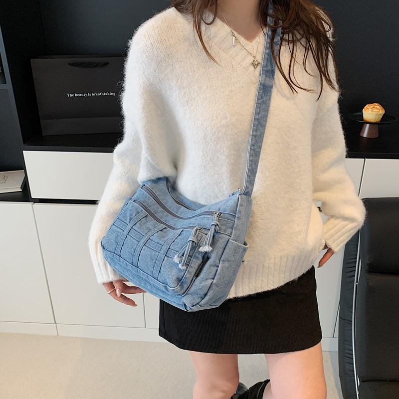 Fashionable Denim Casual Single-shoulder Bag with Multiple Pockets, Lightweight Crossbody Small Square Bag