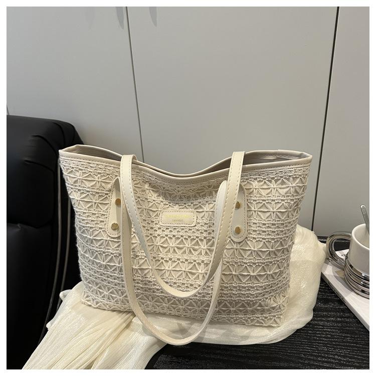 Fresh summer new style fashion design color matching straw woven shoulder underarm bag women