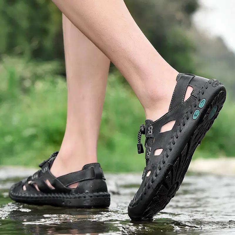 Summer Men's Hollow Leather Beach Sandals Closed Toe Slippers For Men Flip Flops Outdoor Casual Beach Shoe Wide Big Size