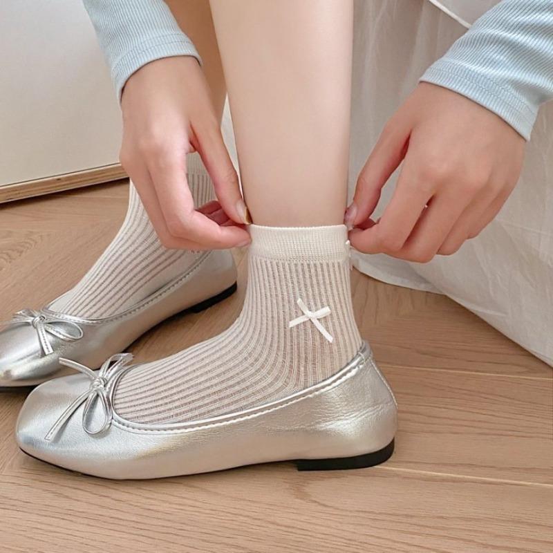 

Female Summer Thin Fashionable New Cotton Lovely Bow In Tube Socks 1 pair белый