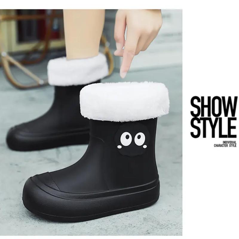 Модные новые женские нескользящие резиновые сапоги — фото 6