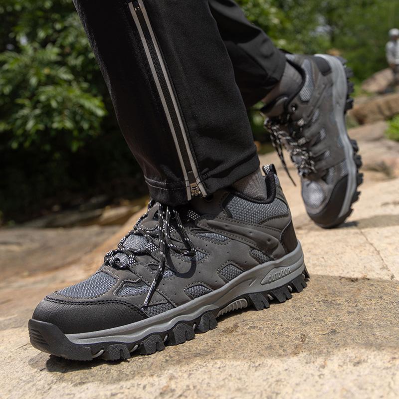 Outdoor Hiking Shoes Men shoes Lace-up Anti-slip Low-top Shoes Men Shock-absorbing Breathable Casual Sports Shoes Men
