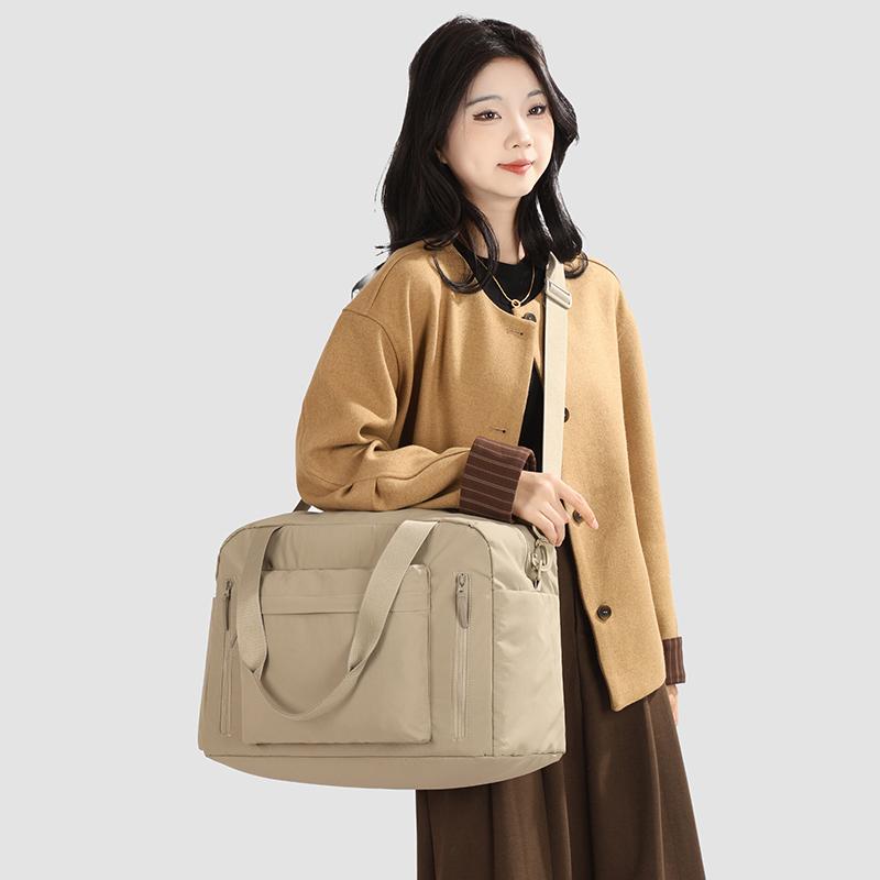 Large Capacity Sports Fitness Bag Women's Travel Bag Men's Shoulder Portable Travel Bag