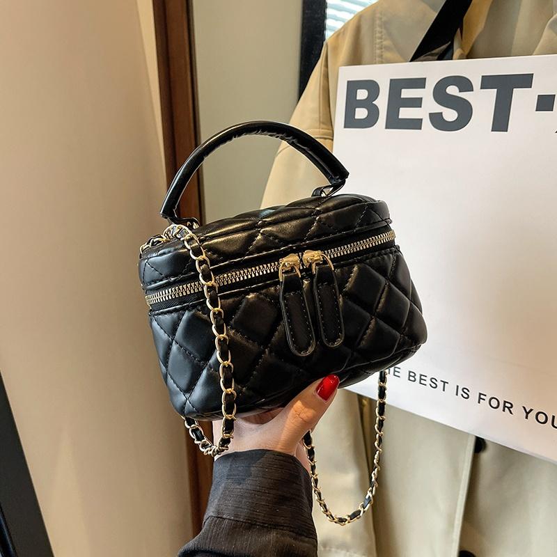 Rautenstickerei Faden Nischen Design Tasche 2026 Neue Damen Tasche Sommer Beliebt Beliebte Ketten Umhängetasche Quadratische Sling Tasche
