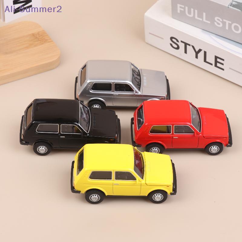 {Summer2} 1/43 Scale Simulation Alloy Car Model Retro Diecast Metal Toy Car Ornaments Desktop Decoration Collect Hobby Gifts
