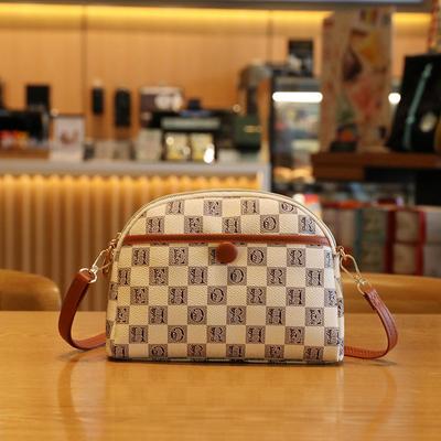 Oblique Span New Shell Bag Retro Printed Letter Small Square Bag Checkerboard One Shoulder Messenger Bag One Piece