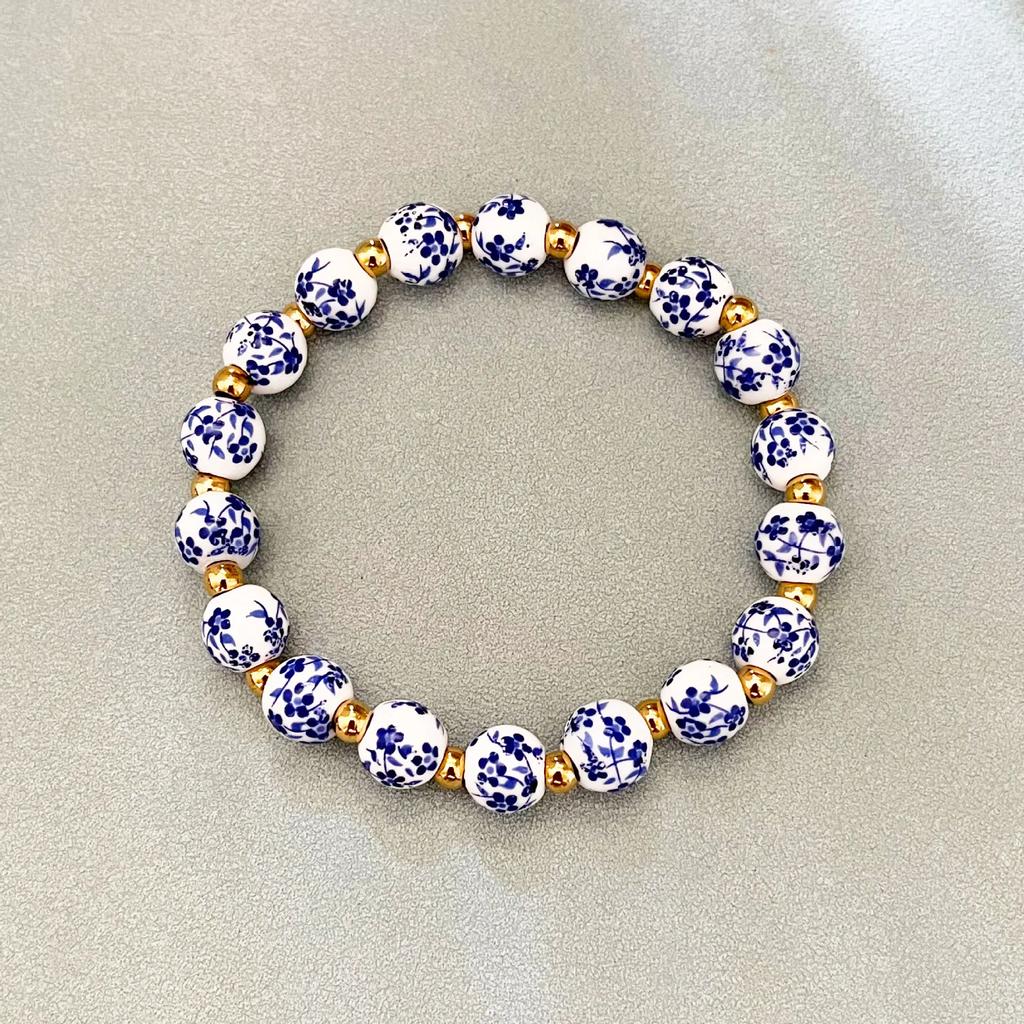 6/8/10mm Ceramic Beaded Bracelet with Gold Color Stainless Steel Beads Vintage Blue and White Porcelain Stretch Jewelry Women