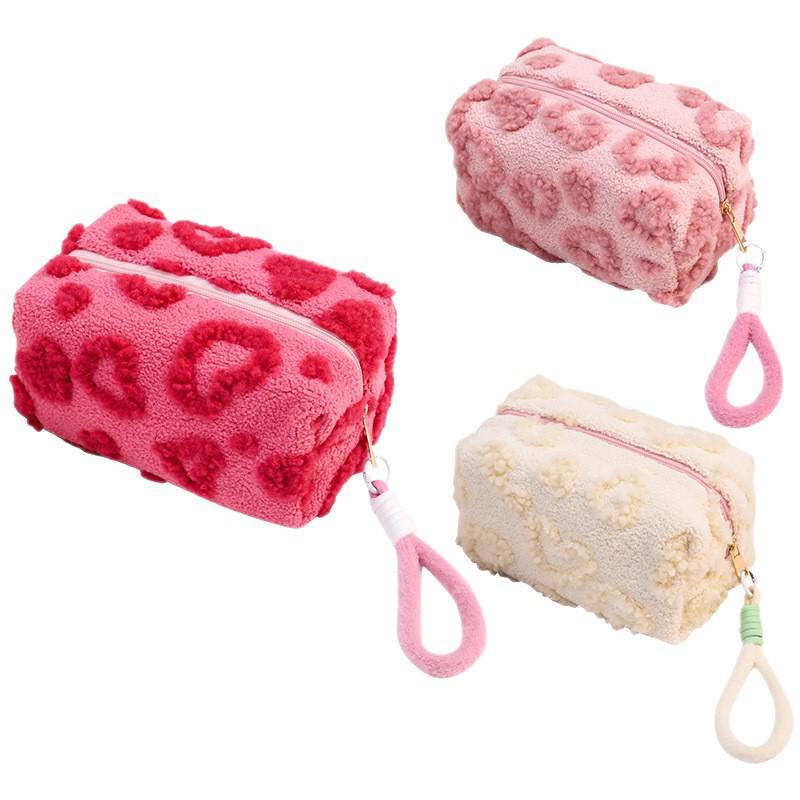 High-Value Removable Handheld Plush Makeup Bag - Cute, Large Capacity Cosmetics Storage for Sweet Girls